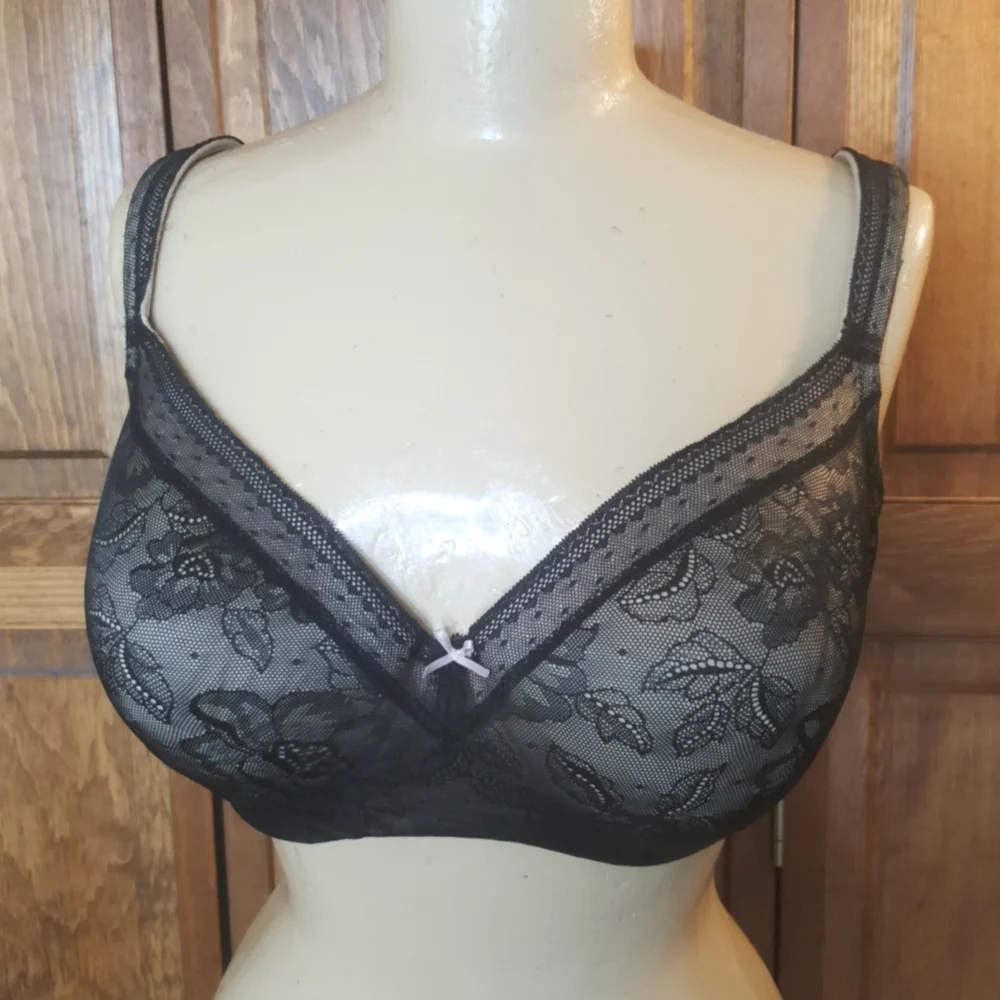 Cacique Modern Black Lace Lightly Lined Balconette Bra Sz 38F